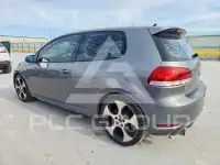 2011 Volkswagen GTI photo