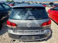 2011 Volkswagen GTI photo