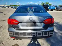 2011 Volkswagen Jetta фото