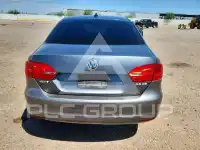 2011 Volkswagen Jetta photo