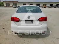 2011 Volkswagen Jetta photo