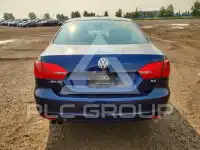 2011 Volkswagen Jetta photo