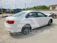 2011 Volkswagen Jetta photo