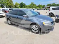 2011 Volkswagen Jetta фото