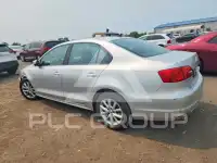 2011 Volkswagen Jetta photo