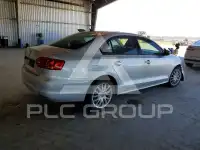 2011 Volkswagen Jetta photo