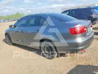 2011 Volkswagen Jetta photo