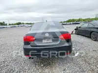 2011 Volkswagen Jetta photo