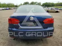 2011 Volkswagen Jetta photo