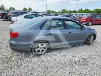 2011 Volkswagen Jetta photo