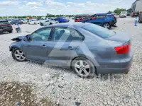 2011 Volkswagen Jetta photo