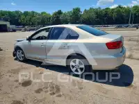 2011 Volkswagen Jetta photo