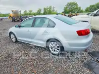 2011 Volkswagen Jetta photo