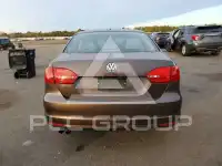 2011 Volkswagen Jetta photo