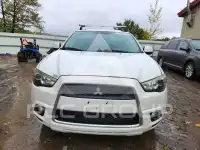 2012 Mitsubishi OUTLANDER фото