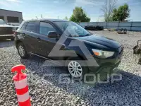 2012 Mitsubishi OUTLANDER photo