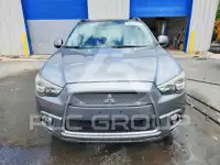 2012 Mitsubishi OUTLANDER photo