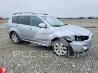 2012 Mitsubishi OUTLANDER фото