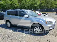 2012 Mitsubishi OUTLANDER photo