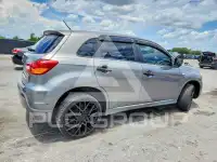 2012 Mitsubishi OUTLANDER фото