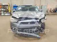 2012 Mitsubishi OUTLANDER фото