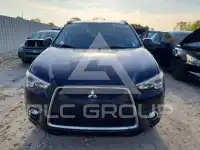 2012 Mitsubishi OUTLANDER фото