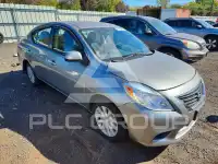 2012 Nissan VERSA photo
