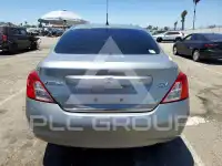 2012 Nissan VERSA photo