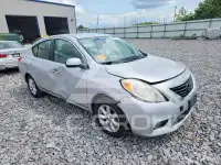 2012 Nissan VERSA photo