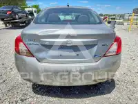 2012 Nissan VERSA photo