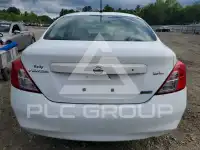 2012 Nissan VERSA photo