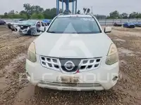 2012 Nissan ROGUE photo