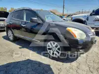 2012 Nissan ROGUE photo