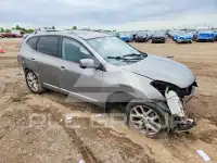 2012 Nissan ROGUE photo
