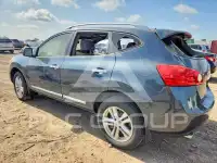 2012 Nissan ROGUE photo