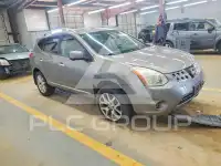 2012 Nissan ROGUE photo
