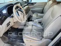 2012 Nissan QUEST photo