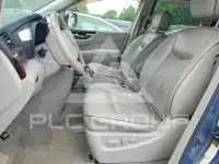 2012 Nissan QUEST photo