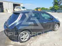 2012 Nissan LEAF фото