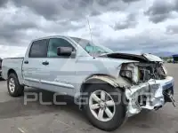 2012 Nissan TITAN фото