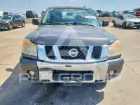 2012 Nissan TITAN фото