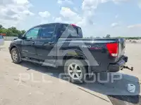 2012 Nissan TITAN фото