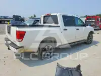 2012 Nissan TITAN photo