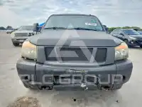 2012 Nissan TITAN фото