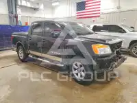 2012 Nissan TITAN фото