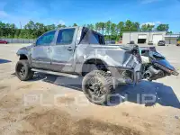 2012 Nissan TITAN фото