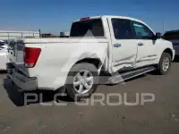 2012 Nissan TITAN фото