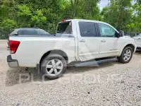 2012 Nissan TITAN фото