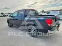2012 Nissan TITAN фото