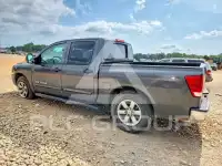 2012 Nissan TITAN фото